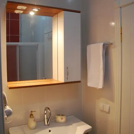 Apart-hotel Derin Apart